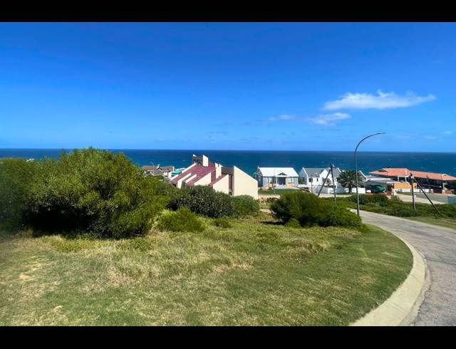 869M² VACANT LAND FOR SALE IN DANA BAY